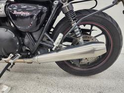 2017 Triumph STREET TWIN Red