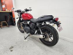 2017 Triumph STREET TWIN Red