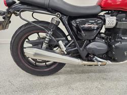 2017 Triumph STREET TWIN Red