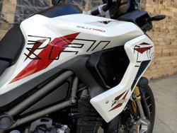 2026 TRIUMPH TIGER 1200 DESERT EDITION ROAD CRYSTAL WHITE