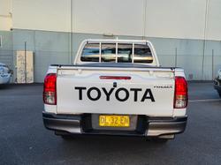 2022 Toyota Hilux Workmate