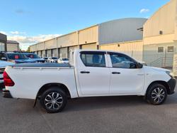 2022 Toyota Hilux Workmate
