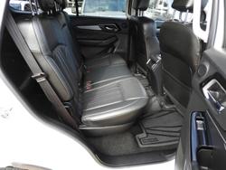 2021 Isuzu MU-X LS-T