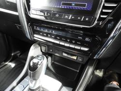 2021 Isuzu MU-X LS-T