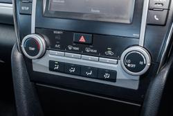 2016 Toyota Camry Altise