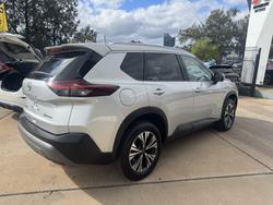 2023 Nissan X-TRAIL ST-L e-POWER