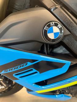 2025 BMW S 1000 R Sport S 1000 Yellow