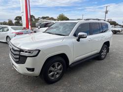 2022 Toyota Landcruiser Sahara FJA300R 4X4 Dual Range Crystal Pearl