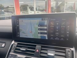 2022 Toyota Landcruiser Sahara FJA300R 4X4 Dual Range Crystal Pearl