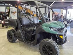 2026 Can-Am Defender DPS HD9 Defender Green