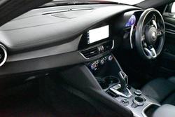 2023 Alfa Romeo Giulia Veloce