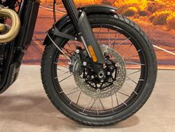 2025 Triumph Scrambler 1200 X Scrambler Black