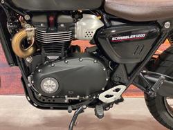 2025 Triumph Scrambler 1200 X Scrambler Black