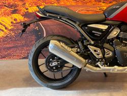 2026 Triumph Speed 400 Speed Four Red