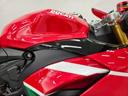 2022 DUCATI PANIGALE V2 BAYLISS 20TH ANNIV Red
