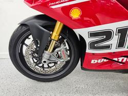 2022 DUCATI PANIGALE V2 BAYLISS 20TH ANNIV Red