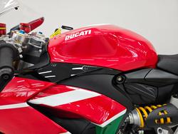 2022 DUCATI PANIGALE V2 BAYLISS 20TH ANNIV Red