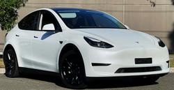 2022 Tesla Model Y Rear-Wheel Drive