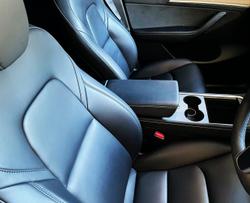 2022 Tesla Model Y Rear-Wheel Drive