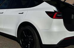 2022 Tesla Model Y Rear-Wheel Drive