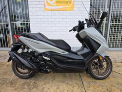 Honda Forza 350 (NSS350A)