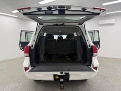 2010 Toyota Landcruiser GXL VDJ200R MY10 4X4 Constant Glacier White
