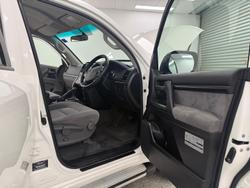 2010 Toyota Landcruiser GXL VDJ200R MY10 4X4 Constant Glacier White