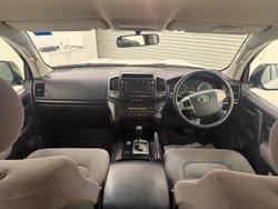 2010 Toyota Landcruiser GXL VDJ200R MY10 4X4 Constant Glacier White