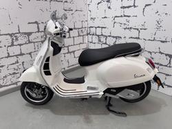 2025 Vespa GTS Super 150 GTS White