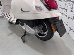 2025 Vespa GTS Super 150 GTS White