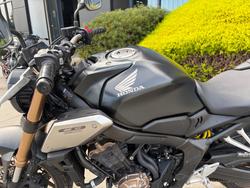 2022 Honda CB650R Black
