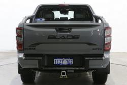 2025 Isuzu D-MAX BLADE