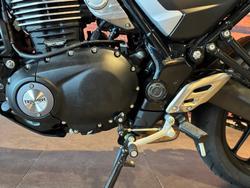 2026 Triumph Thruxton 400 Thruxton Yellow