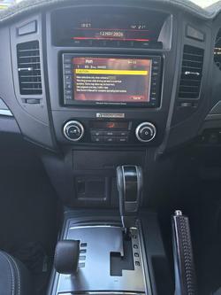 2011 Mitsubishi Pajero GLX