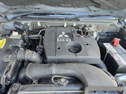 2011 Mitsubishi Pajero GLX