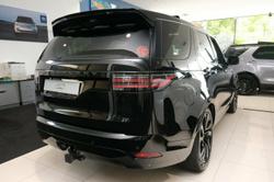 2025 Land Rover Discovery D350 Dynamic SE Series 5 MY25 4X4 Santorini Black