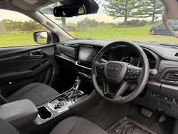 2025 Isuzu MU-X LS-U