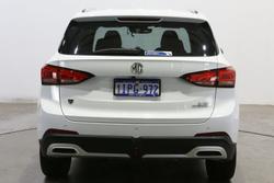 2025 MG ZS Essence Hybrid+
