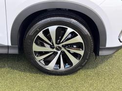 2025 BYD SEALION 6 Premium Extended Range