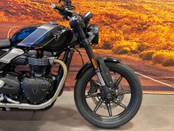 2025 Triumph Speed Twin 900 Speed Twin Black
