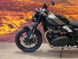2025 Triumph Speed Twin 900 Speed Twin Black
