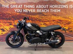 2025 Triumph Speed Twin 900 Speed Twin Black