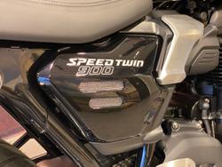 2025 Triumph Speed Twin 900 Speed Twin Black