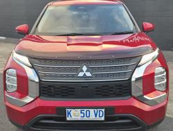 2022 Mitsubishi Outlander ES