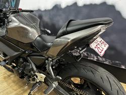 2021 Kawasaki NINJA 650L (LAMS) EX650MMFAW GREY