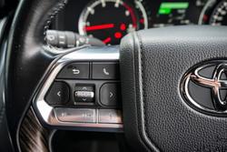 2022 Toyota Landcruiser VX