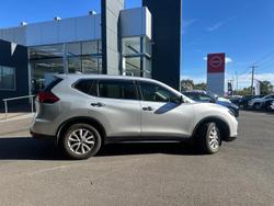 2022 Nissan X-TRAIL ST