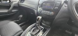 2022 Nissan X-TRAIL ST
