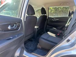 2022 Nissan X-TRAIL ST