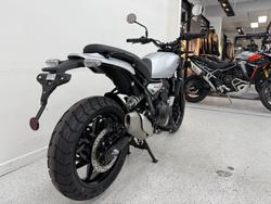 2026 Royal Enfield GUERILLA 450 Silver